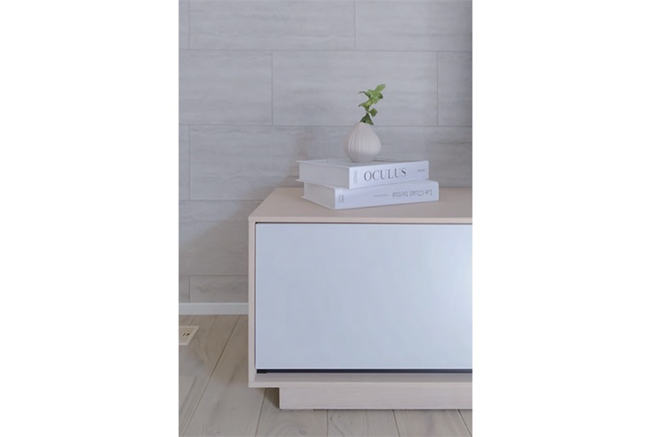 モデルルーム展示品　テレビボード　ＭＫマエダ　ホワイトアッシュ テレビボード MKMAEDA（エムケーマエダ）DAVANTI TVboard W210・W180