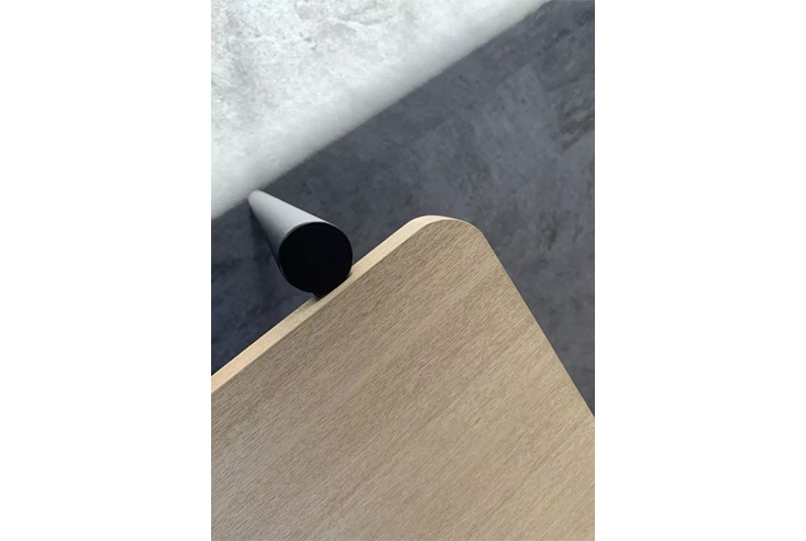 ダイニングテーブル MKMAEDA（エムケーマエダ）Charme dining table