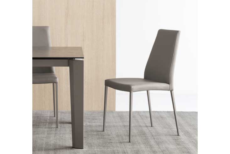 ダイニングチェア Calligaris(カリガリス) Aida(アイーダ) 2脚