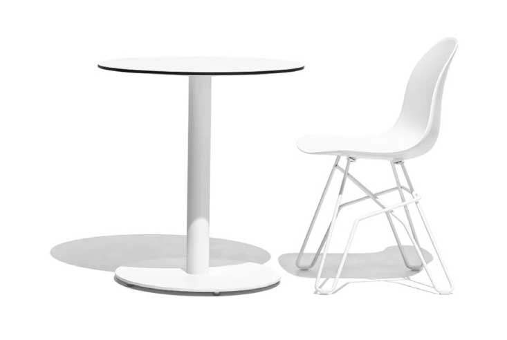 カリガリス Calligaris コヌビア ダイニングチェア　イタリア製　二脚 カリガリスコヌビアニューヨークダイニングチェア/ Calligaris