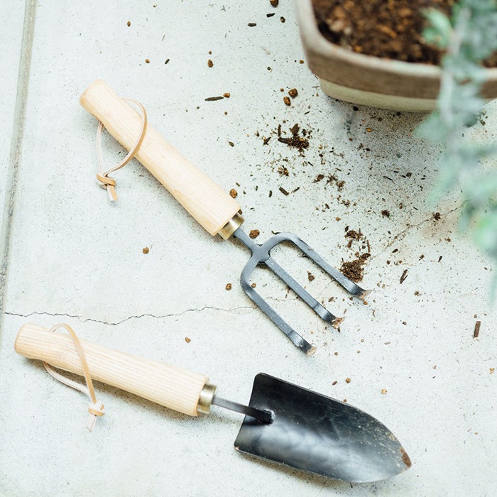 プロ仕様 園芸用移植ゴテ（大）【新潟県三条市・近藤製作所】