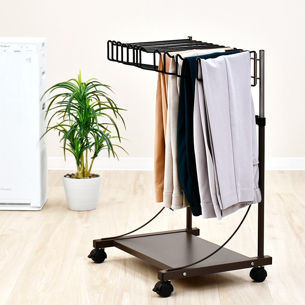 スラックスハンガー高さ伸縮式【12本掛・棚板付き】