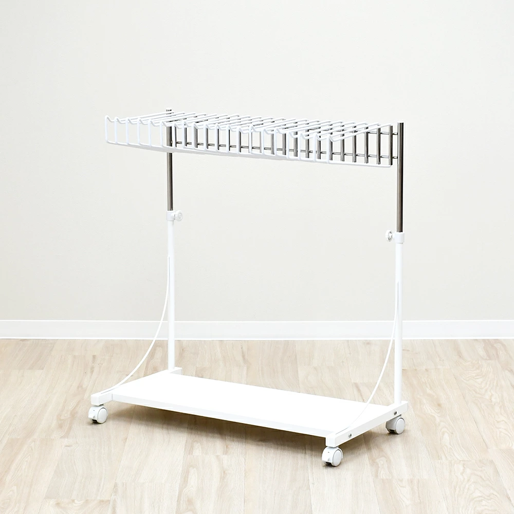 スラックスハンガー高さ伸縮式【20本掛・棚板付き】