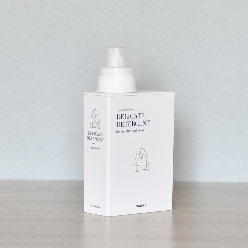 HANDBOOK 洗濯洗剤用 詰め替えボトル 1個【600ml／洗剤用・柔軟剤用・漂白剤用・おしゃれ着洗剤用】