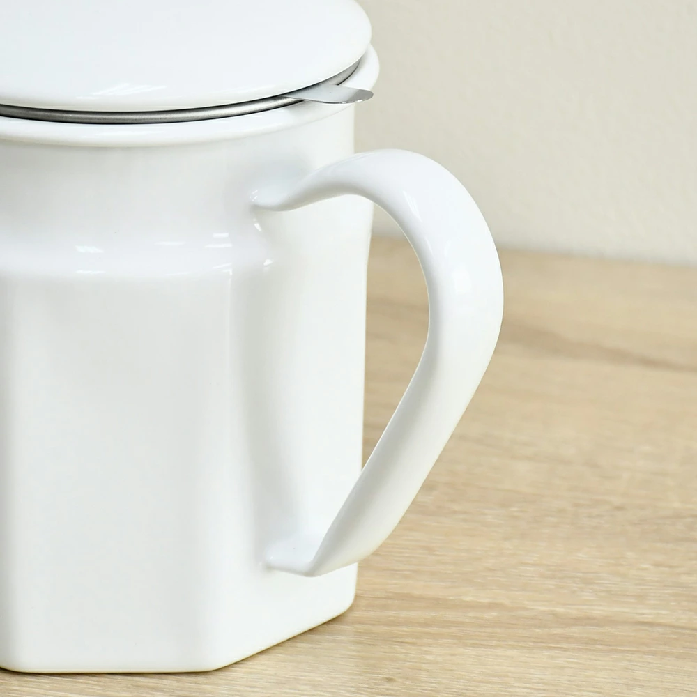 活性炭カートリッジ式 ホーロー製 八角型オイルポット【活性炭フィルター1個付き・容量650ml】