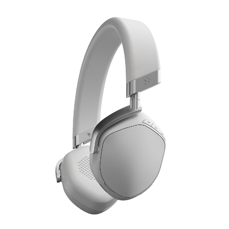 V-moda 高音質ヘッドホン　ケーブル高音質の物に交換してあります。 V-moda 高音質ヘッドホンケーブル高音質の物に交換してあります。