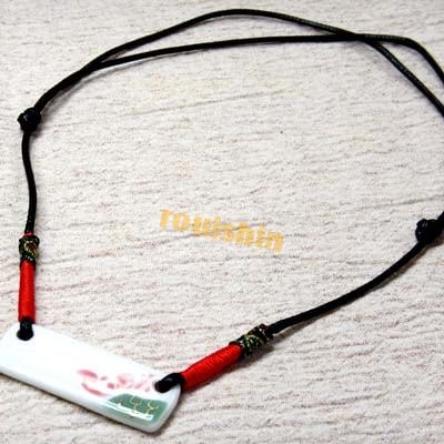 陶器 ロータス画 ネックレス(ネコポス便可)｜アクセサリー,ジュエリー