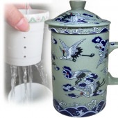 茶漉し付き マグカップ (鶴) |ツル,二ホン,景徳鎮,食器,中国,茶器,中国茶,蓋,碗,中華街,テーブルウェア・アジアン,レトロ,雑貨,磁器,蓋碗,茶漉し,茶杯,昭和,お土産,ギフト,プレゼント