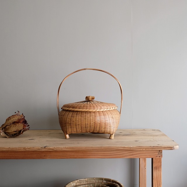 ���դ�����