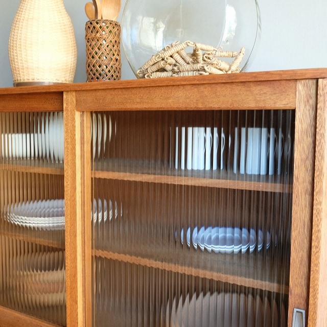 古道具　木製キャビネット モールガラス　ジャンク品 キャビネット/モールガラス - 古家具・古道具 アンティーク家具 kubu