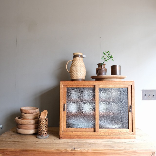 ローキャビネット ダイヤガラス | 古家具,棚類 | R-select