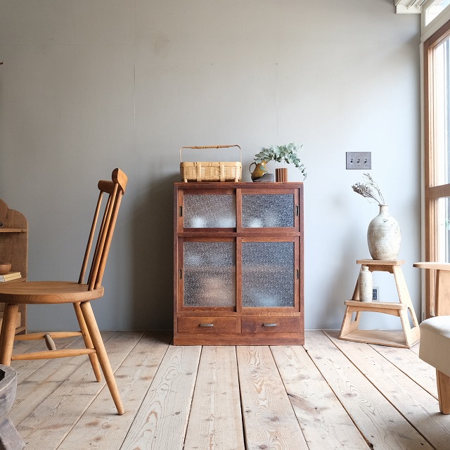 キャビネット ダイヤガラス｜古家具,棚類｜古家具・アンティーク家具 R