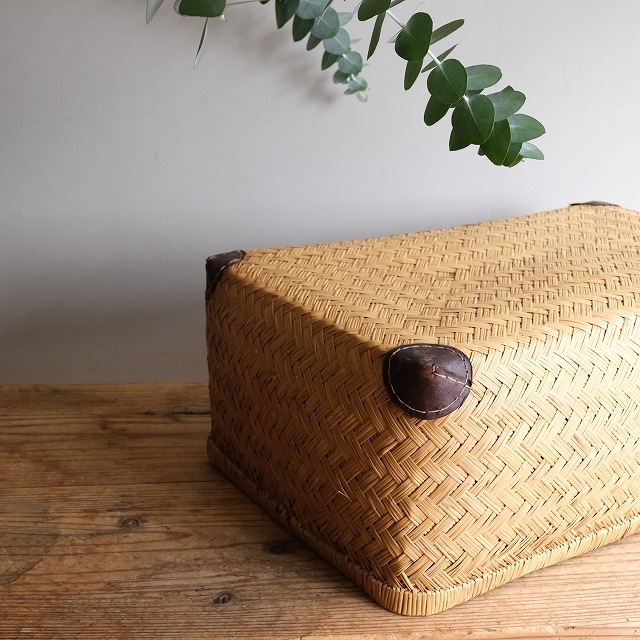革当ての竹行李 （幅58cm）｜古雑貨,籠 バスケット｜古家具