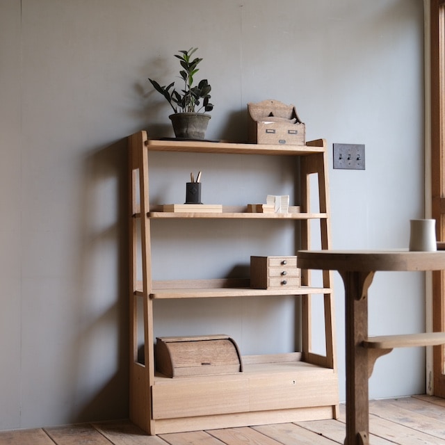 レトロな木製オープンシェルフ　リフレッシュカスタム済　古家具 古材のオープンシェルフ 木製 棚 収納棚 和風 飾り棚 天然木 2段