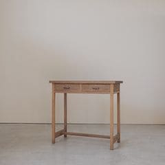 �ǥ����ơ��֥�ð����Ф�����