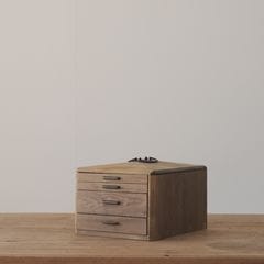 �����Ф�Ȣ�õ����Τ��뤫����