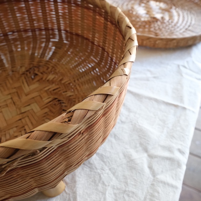 ���դ�����