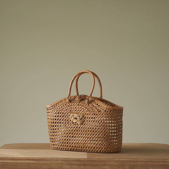 �����ơ�����