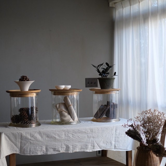 �ڻ��դ����饹��.b