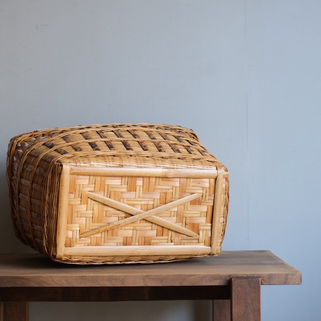 ���ơ�����