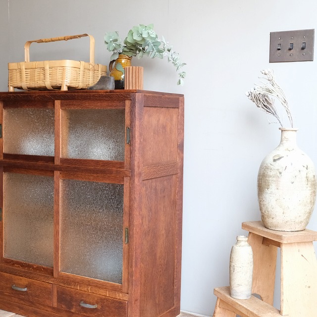 キャビネット ダイヤガラス｜古家具,棚類｜古家具・アンティーク家具 R