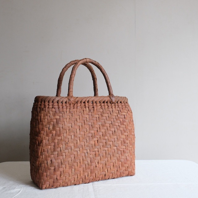 ����ƺ��������