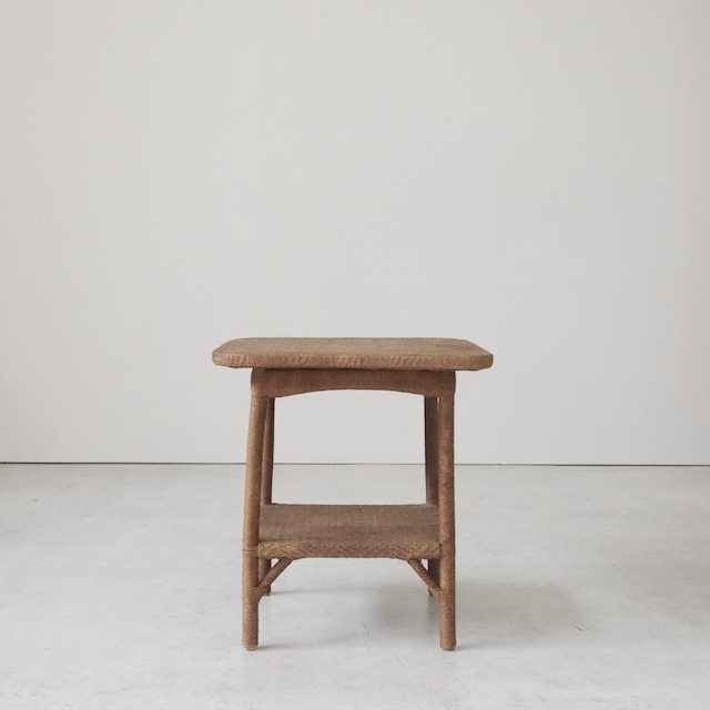 �����ɥơ��֥�����Ԥ�