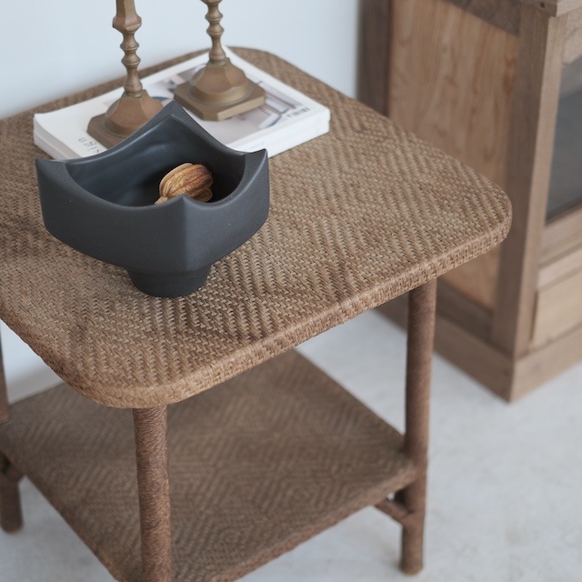 �����ɥơ��֥�����Ԥ�