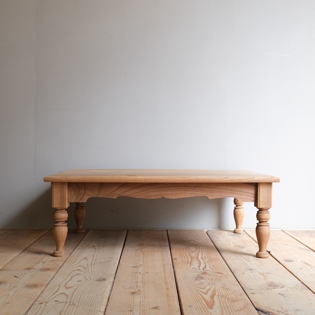 �����ơ��֥롡������