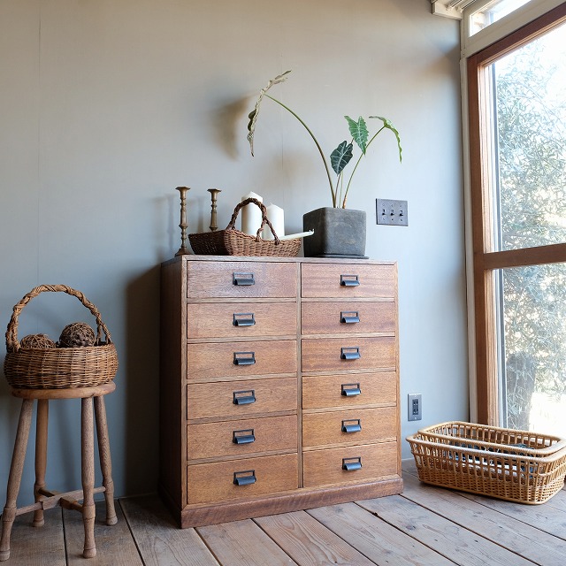 チェスト 12杯｜古家具,引き出し類｜古家具・アンティーク家具 R-select