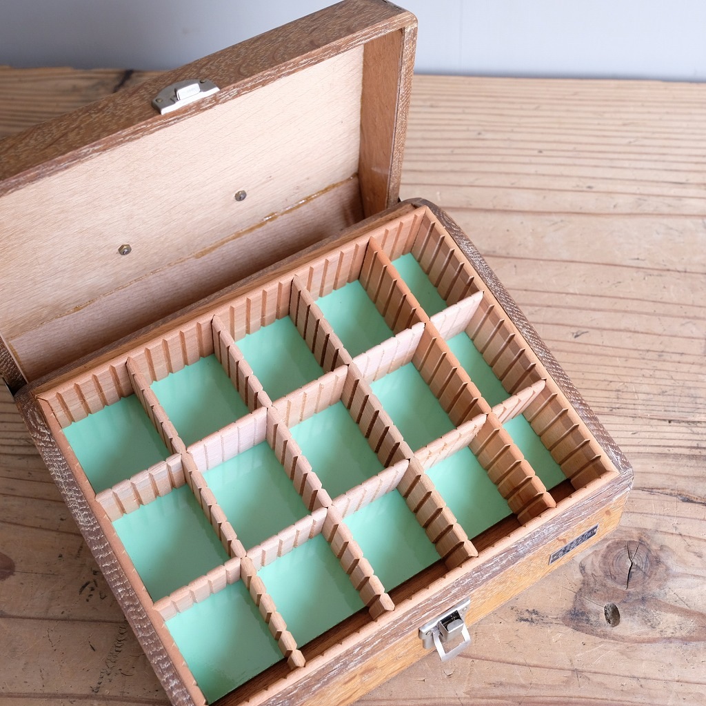 はんこケース 斜め型木箱｜古雑貨,その他｜古家具・アンティーク家具 R