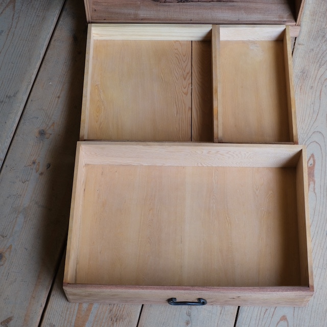 キャビネット けんどん扉 ｜古家具,棚類｜古家具・アンティーク家具 R