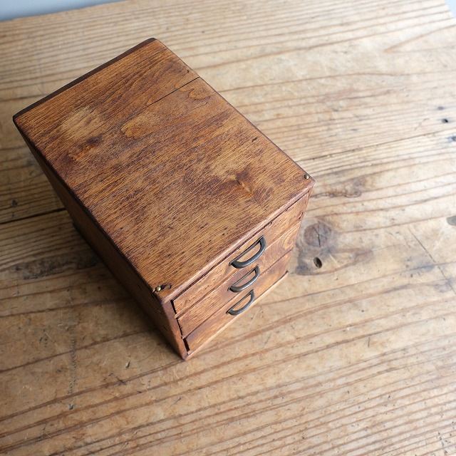 Ʀ������3��