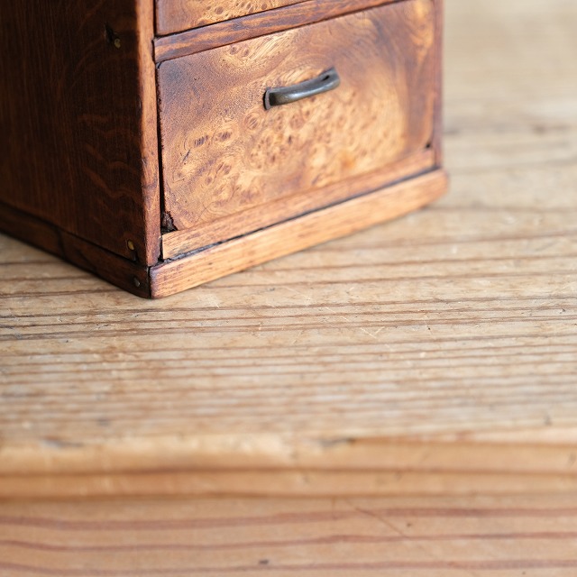 Ʀ������3��