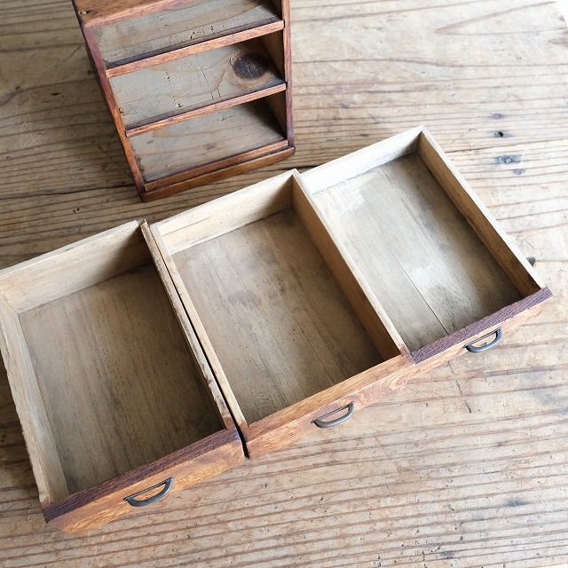 Ʀ������3��