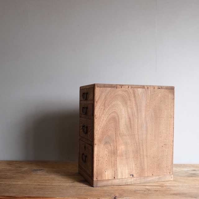 �������Ф���4��