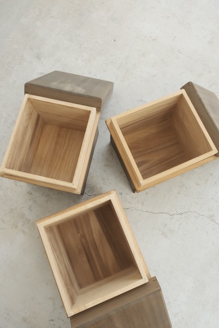 桐箱 （大）｜灰色｜すべての商品｜古家具・アンティーク家具 R-select