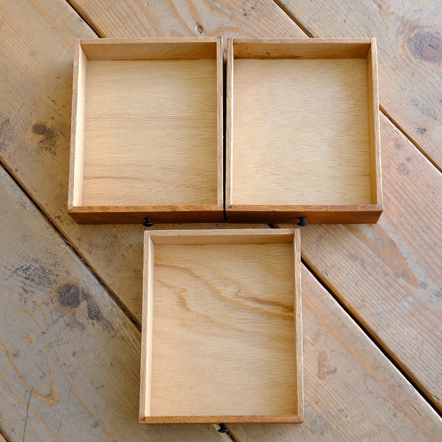 �����ʰ����Ф���3��