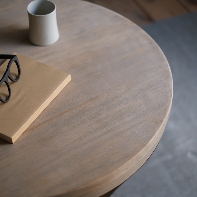 �饦��ɥơ��֥롡���ե��ơ��֥�