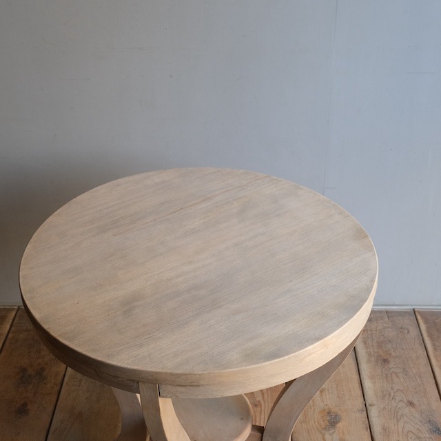 �饦��ɥơ��֥롡���ե��ơ��֥�