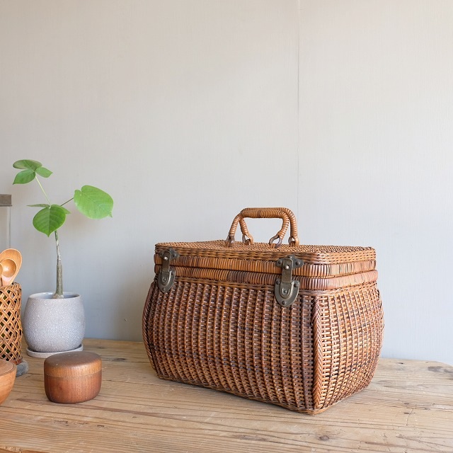 �ۤΥХ����å�
