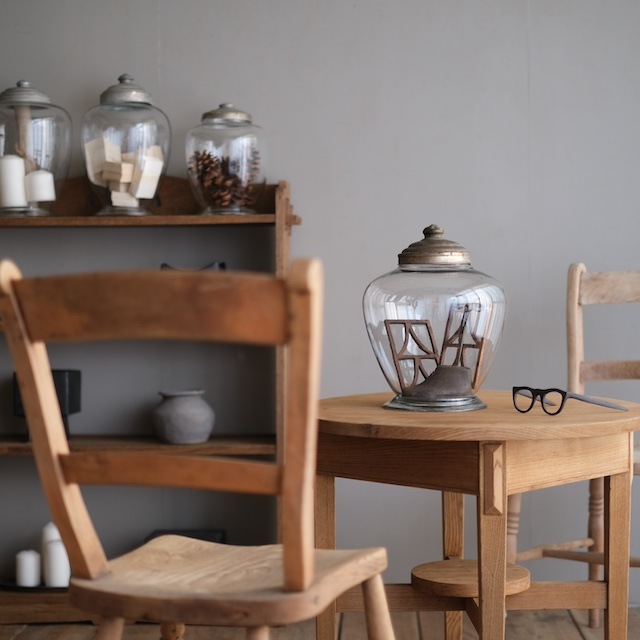 ����ƥ��������饹��¸��.e