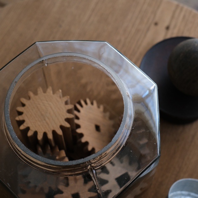 アンティーク　八角形ガラス瓶② 3_000000002668.jpg?1703498140