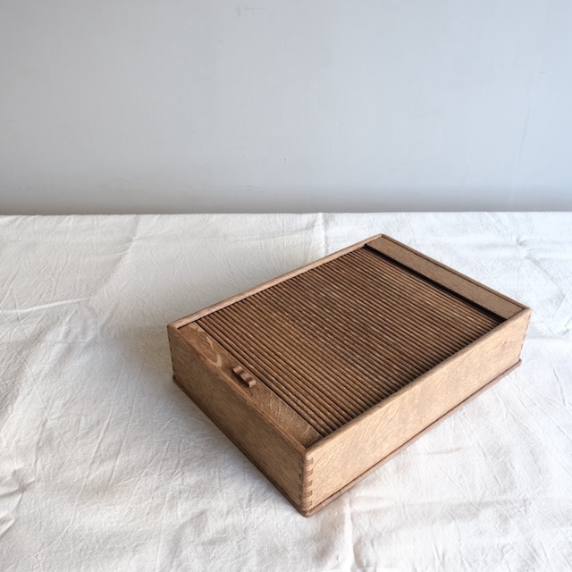 蛇腹扉の収納箱｜古雑貨,その他｜古家具・アンティーク家具 R-select