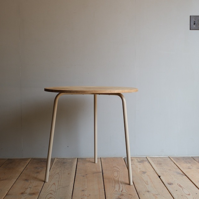 �饦��ɥơ��֥롡Ŵ��