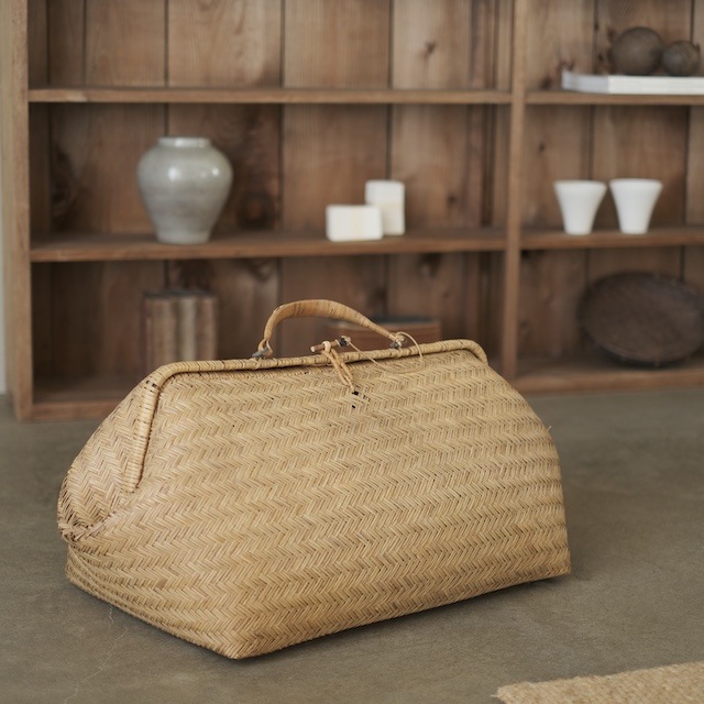 �ݤΥܥ��ȥ�Хå��þ��ܤߤ����ٹ�