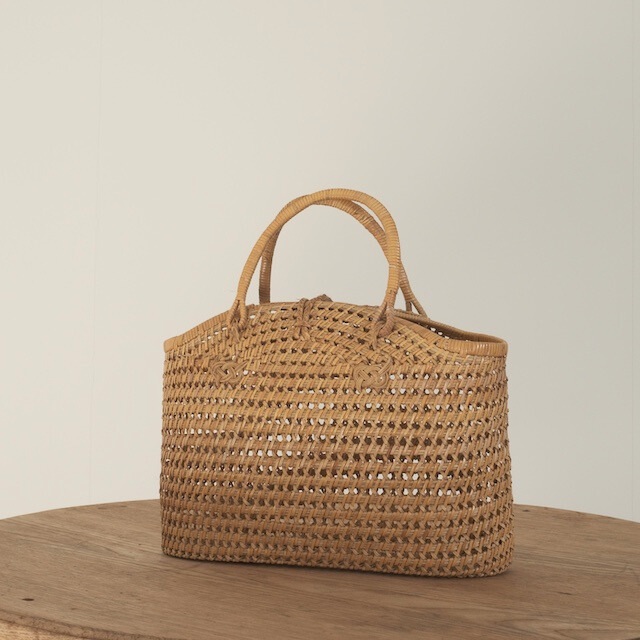 �����ơ�����