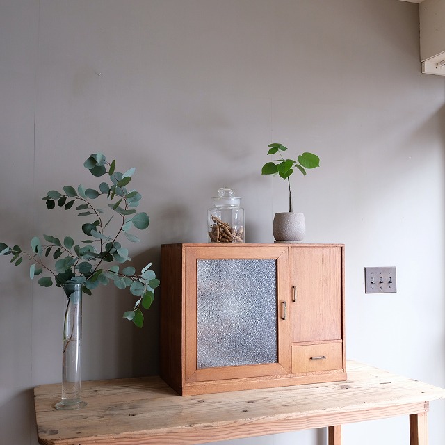 ローキャビネット ダイヤガラス | 古家具,棚類 | R-select