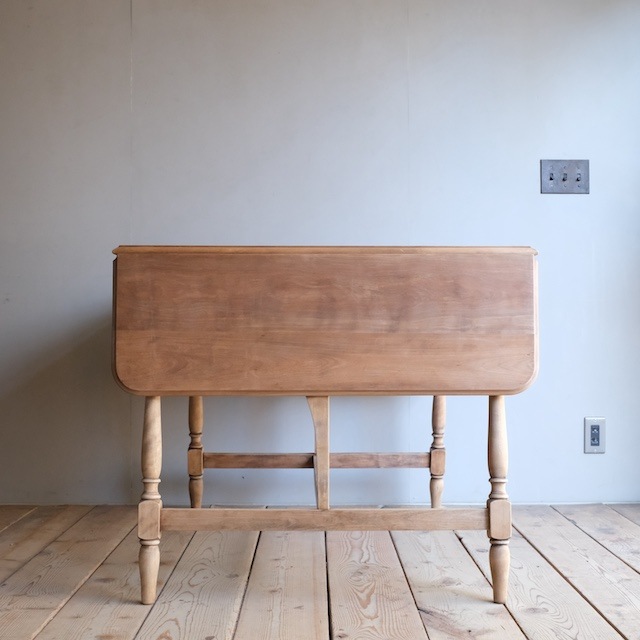 Хե饤ơ֥롡˥󥰥ơ֥