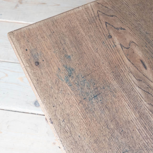 �����ơ��֥롡������